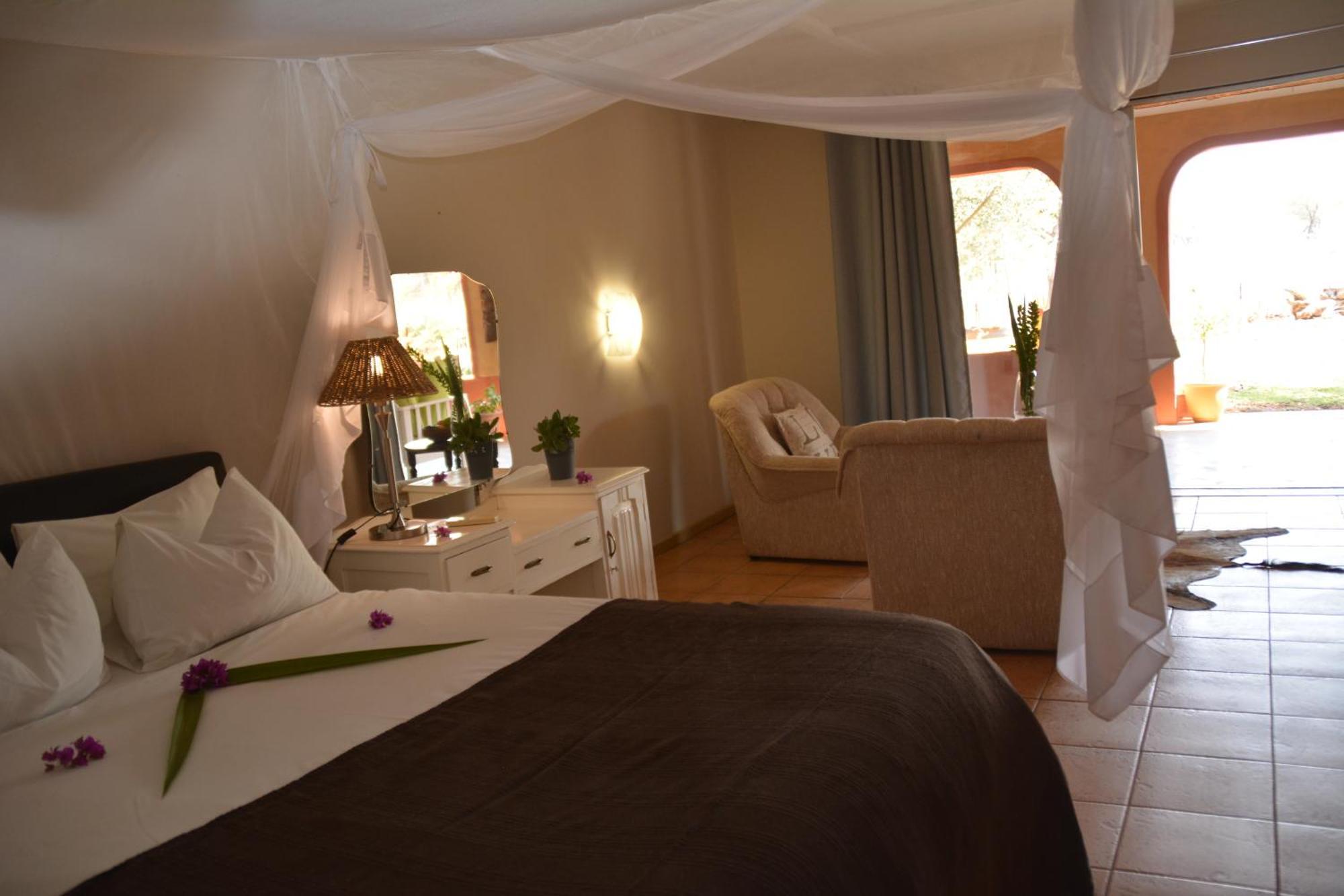 Gabus Safari Lodge Otavi Esterno foto