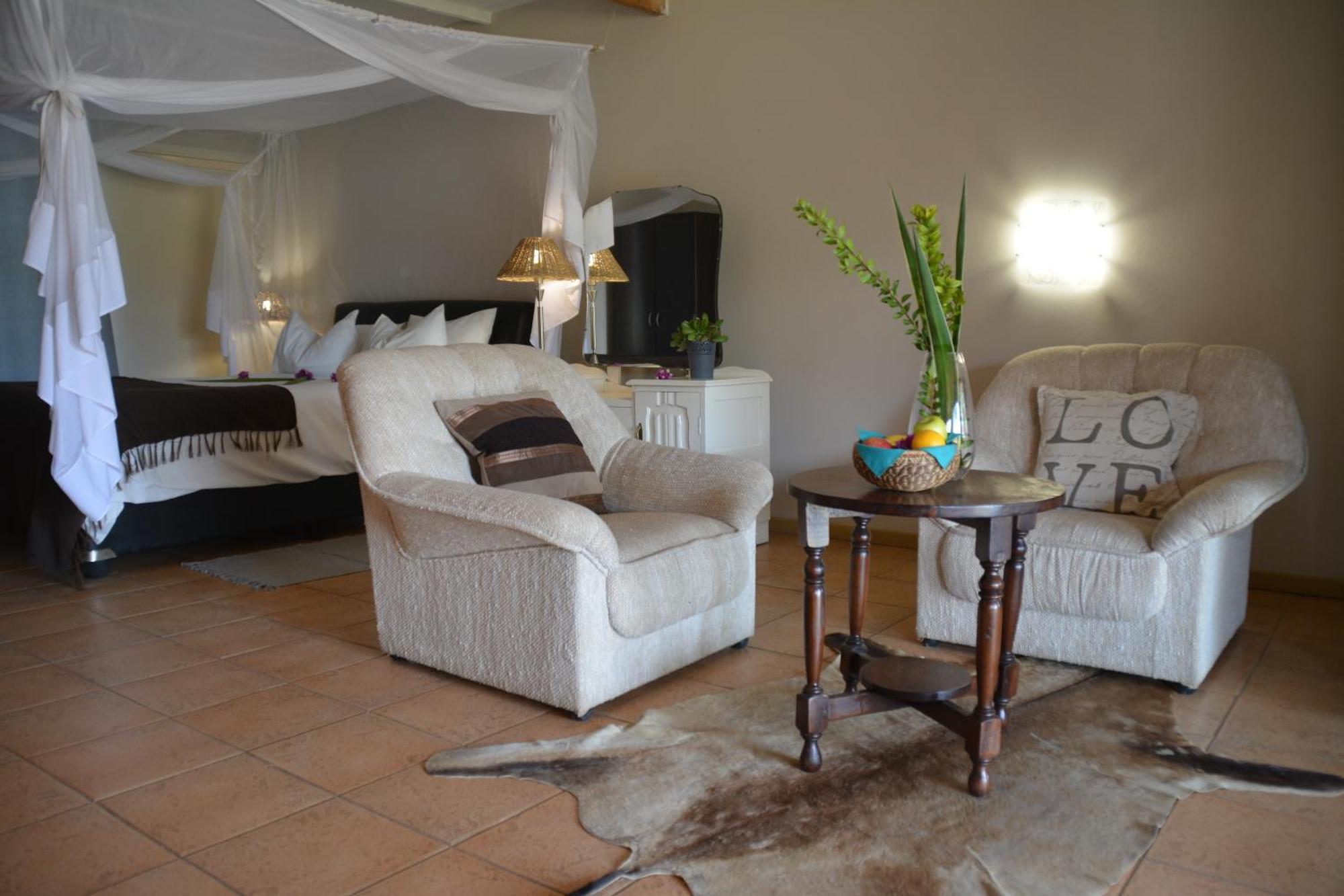 Gabus Safari Lodge Otavi Esterno foto